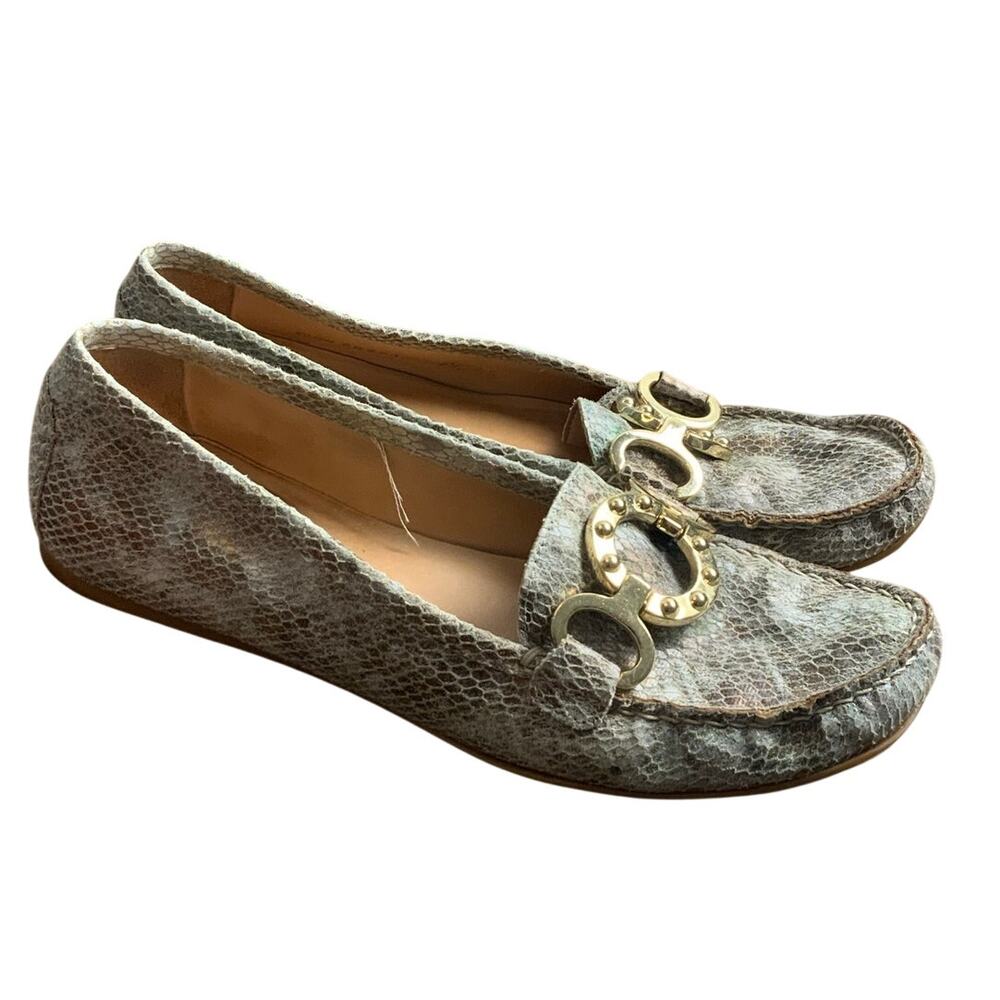 Stuart Weitzman snake print leather loafer size‎ 7.5